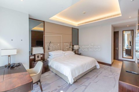 Apartment in Downtown Dubai (Downtown Burj Dubai), Dubai 2 bedrooms, 141 sq.m. № 84117 - photo 7