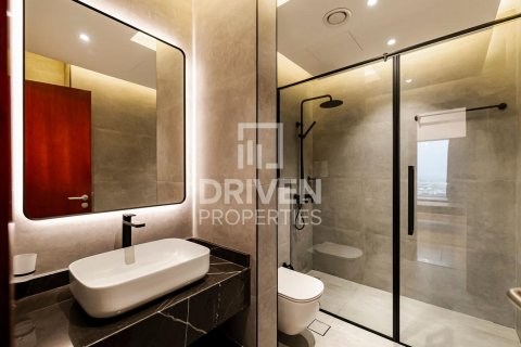 Duplex in Central Park Tower, DIFC, Dubai 2 bedrooms, 165 sq.m. № 136353 - photo 8