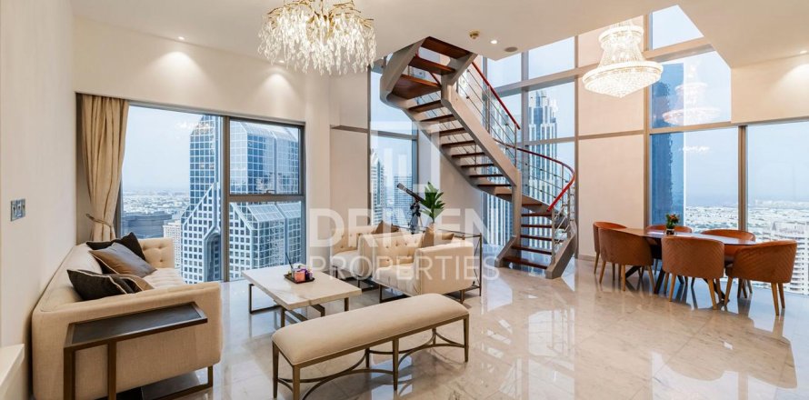 Duplex in Central Park Tower, DIFC, Dubai 2 bedrooms, 165 sq.m. № 136353