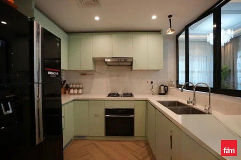 Apartment in Al Kifaf, Dubai 2 bedrooms, 123.6 sq.m. № 70410 - photo 7