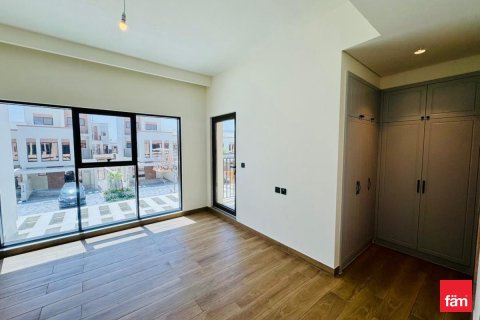 Townhouse in Dubai 4 bedrooms, 211.8 sq.m. № 114544 - photo 3