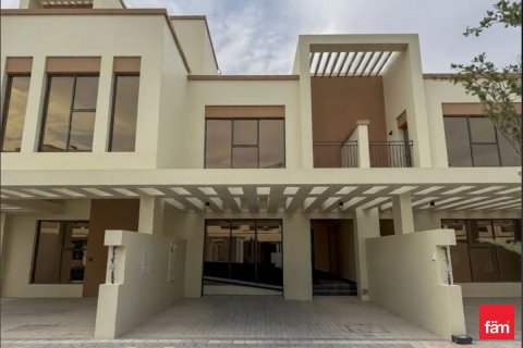 Townhouse in Dubai 4 bedrooms, 211.8 sq.m. № 114544