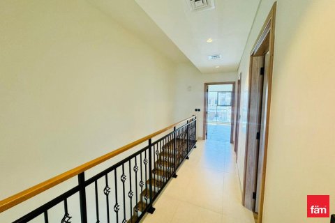 Townhouse in Dubai 4 bedrooms, 211.8 sq.m. № 114544 - photo 9