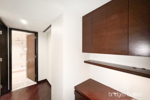 Снять в аренду квартиру в Даунтаун Дубай (Даунтаун Бурдж Дубай), Дубай: 1 спальня, 128м², № 90783 - фото 5