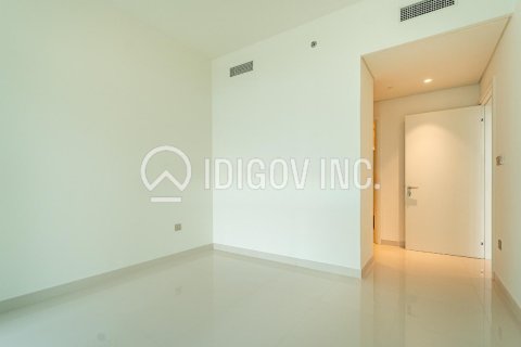 Apartment in EMAAR Beachfront, Dubai Harbour, Dubai 2 bedrooms, 109 sq.m. № 38401 - photo 11