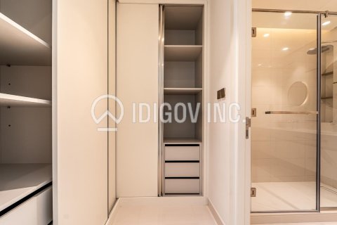 Apartment in EMAAR Beachfront, Dubai Harbour, Dubai 2 bedrooms, 109 sq.m. № 38401 - photo 13