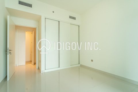 Apartment in EMAAR Beachfront, Dubai Harbour, Dubai 2 bedrooms, 109 sq.m. № 38401 - photo 2
