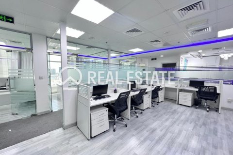 Office in Business Bay, Dubai 112 sq.m. № 38410 - photo 2