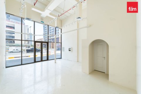 Tienda en Dubai, 47.8 m², № 114904