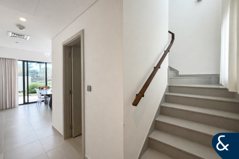 Купить таунхаус в The Valley, Дубай: 3 спальни, 192м², № 98380 - фото 4