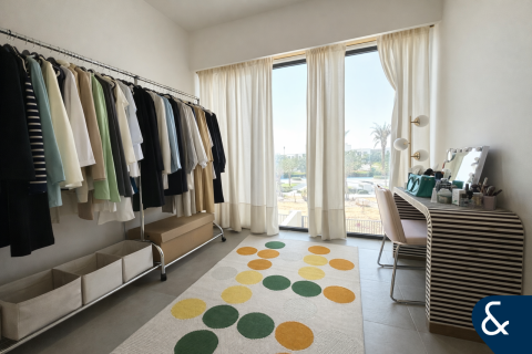 Купить таунхаус в The Valley, Дубай: 3 спальни, 192м², № 98380 - фото 13