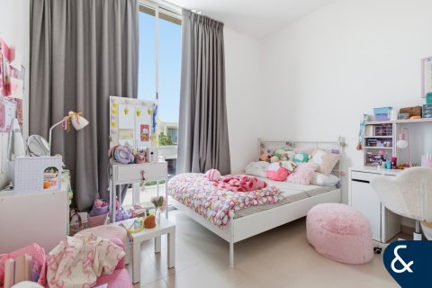 Villa in Reem Community, Arabian Ranches 2, Dubai 4 bedrooms, 264 sq.m. № 98375 - photo 16