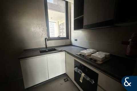 Купить квартиру в Dubai Sports City, Дубай: 2 спальни, 121м², № 98393 - фото 14