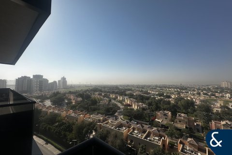 Купить квартиру в Dubai Sports City, Дубай: 2 спальни, 121м², № 98393 - фото 2