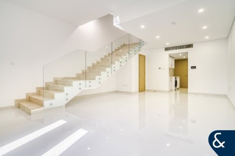 Купить таунхаус в Джумейра Вилладж Серкл, Дубай: 4 спальни, 365м², № 98376 - фото 6