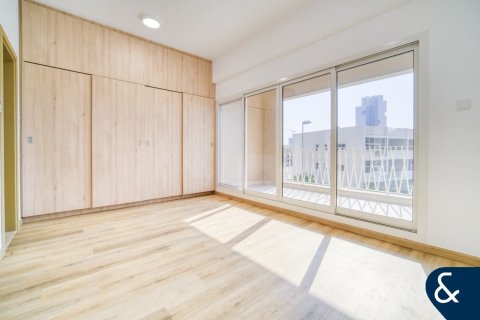 Купить таунхаус в Джумейра Вилладж Серкл, Дубай: 4 спальни, 365м², № 98376 - фото 22