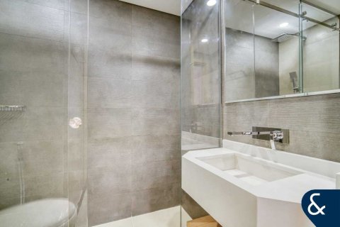 Купить таунхаус в Джумейра Вилладж Серкл, Дубай: 4 спальни, 365м², № 98376 - фото 27