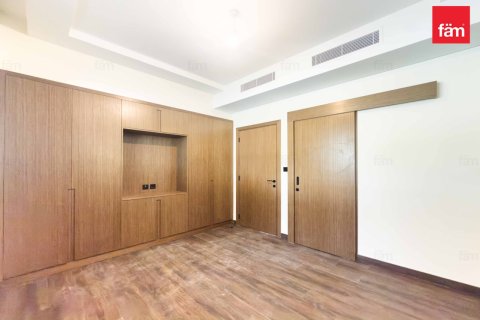 Townhouse in Dubai 5 bedrooms, 219.7 sq.m. № 137927 - photo 4