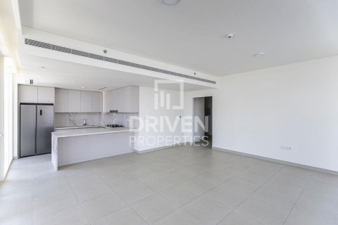Apartment in EMAAR Beachfront, Dubai Harbour, Dubai 3 bedrooms, 190.73 sq.m. № 128499 - photo 5