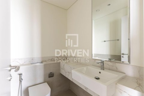 Apartment in EMAAR Beachfront, Dubai Harbour, Dubai 3 bedrooms, 190.73 sq.m. № 128499 - photo 8
