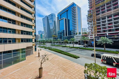 Apartment in Business Bay, Dubai 65.5 sq.m. № 69559 - photo 10