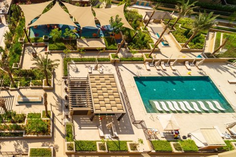 Купить квартиру в Умм-Сукейме, Дубай: 3 спальни, 172м², № 97009 - фото 3