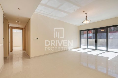 Appartement à Deira, Dubai, 2 chambres, 120.87 m², № 129071