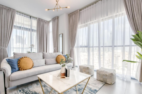 Apartamento en BELLEVUE TOWERS en Marasi Business Bay, Dubai, 1 dormitorio, 81 m², № 31006 - foto 1