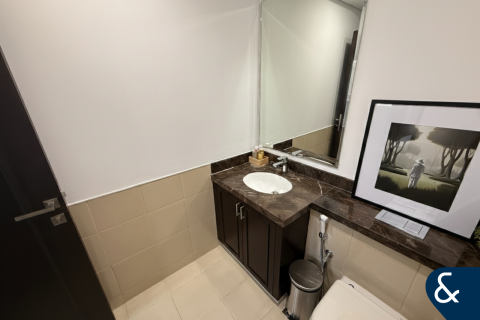 Купить виллу в Dubai Land, Дубай: 2 спальни, 176м², № 91206 - фото 13