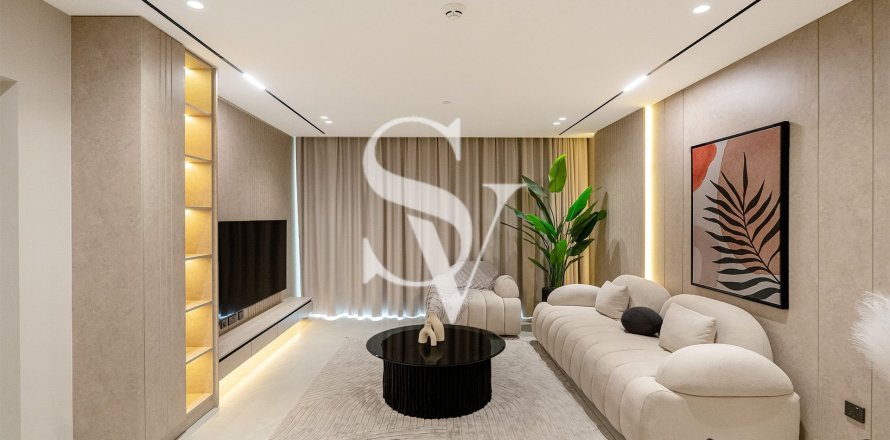 Apartment in Dubai Land, Dubai 2 bedrooms, 141 sq.m. № 67858