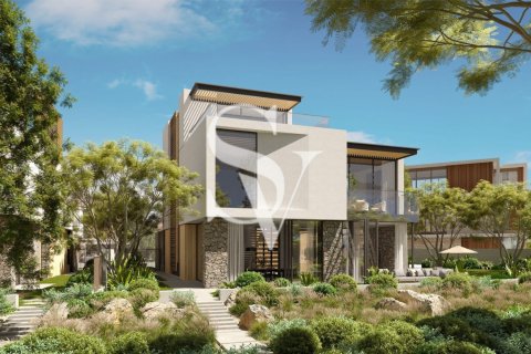 Купить виллу в Dubai Land, Дубай: 4 спальни, 530м², № 67942 - фото 1