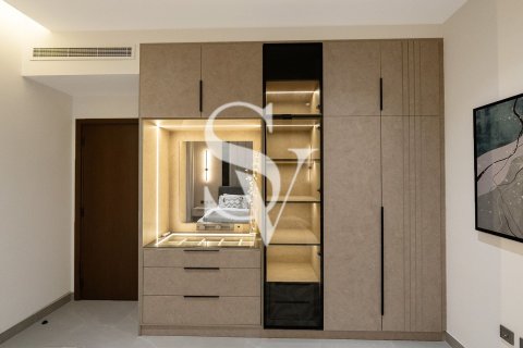 Apartment in Dubai Land, Dubai 2 bedrooms, 142 sq.m. № 67863 - photo 12