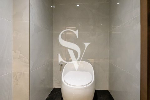 Apartment in Dubai Land, Dubai 2 bedrooms, 142 sq.m. № 67863 - photo 16