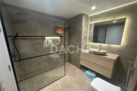 Apartment in Dubai Marina, Dubai 2 bedrooms, 144 sq.m. № 111619 - photo 20