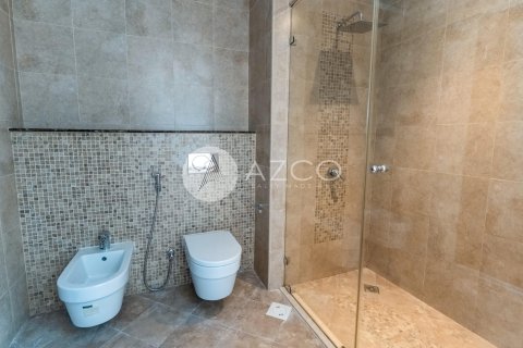 Villa in Legacy, Jumeirah Park, Dubai 3 bedrooms, 676 sq.m. № 38502 - photo 2