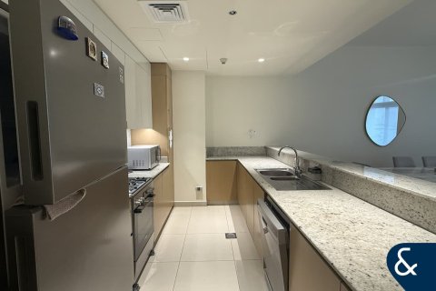 Снять в аренду квартиру в Дубай Хилс Эстейт, Дубай: 2 спальни, 127м², № 99206 - фото 11