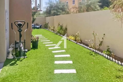 Villa à Dubai Land, Dubai, 4 chambres, 238 m², № 99220 - photo 8