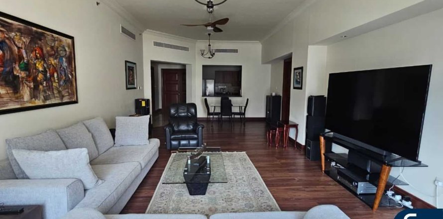 Apartment in Palm Jumeirah, Dubai 2 bedrooms, 167 sq.m. № 99207