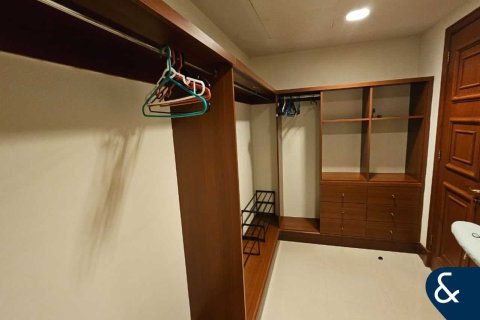 Apartment in Palm Jumeirah, Dubai 2 bedrooms, 167 sq.m. № 99207 - photo 13