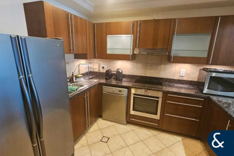 Apartment in Palm Jumeirah, Dubai 2 bedrooms, 167 sq.m. № 99207 - photo 5