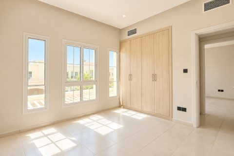 Villa in The Springs, Dubai 3 bedrooms, 249.96 sq.m. № 142142 - photo 15