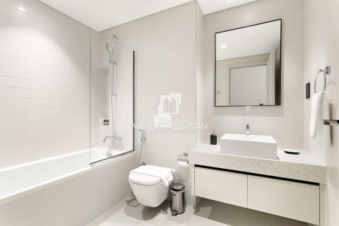 Снять в аренду квартиру в EMAAR Beachfront, Dubai Harbour, Дубай: 1 спальня, 68м², № 74019 - фото 12