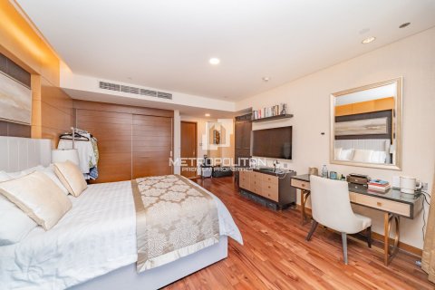 Apartment in Downtown Dubai (Downtown Burj Dubai), Dubai 3 bedrooms, 184 sq.m. № 74015 - photo 15