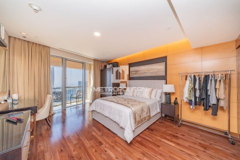 Apartment in Downtown Dubai (Downtown Burj Dubai), Dubai 3 bedrooms, 184 sq.m. № 74015 - photo 12