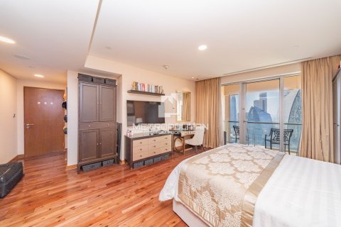 Apartment in Downtown Dubai (Downtown Burj Dubai), Dubai 3 bedrooms, 184 sq.m. № 74015 - photo 13