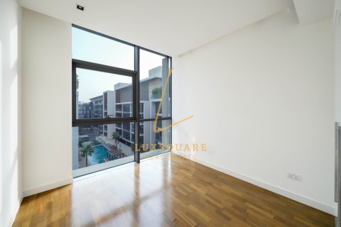Apartment in Al Wasl, Dubai 2 bedrooms, 157 sq.m. № 114821 - photo 11
