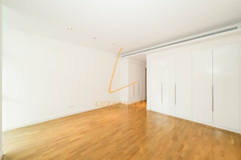 Apartment in Al Wasl, Dubai 2 bedrooms, 157 sq.m. № 114821 - photo 20