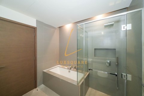 Apartment in Al Wasl, Dubai 2 bedrooms, 157 sq.m. № 114821 - photo 22