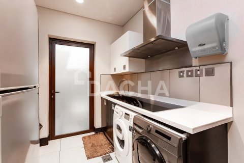 Villa en Jumeirah Golf Estates, Dubai, 5 dormitorios, 557 m², № 114825 - foto 16