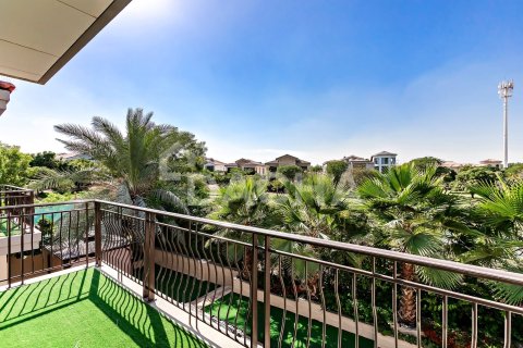Villa en Jumeirah Golf Estates, Dubai, 5 dormitorios, 557 m², № 114825 - foto 14